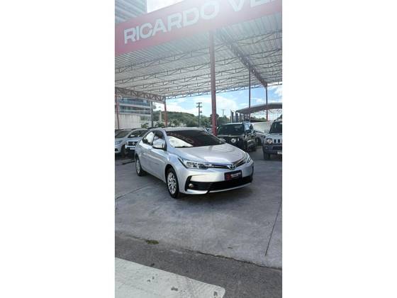 TOYOTA COROLLA 1.8 GLI 16V FLEX 4P AUTOMÁTICO TOYOTA COROLLA 1.8 GLI 16V FLEX 4P AUTOMÁTICO